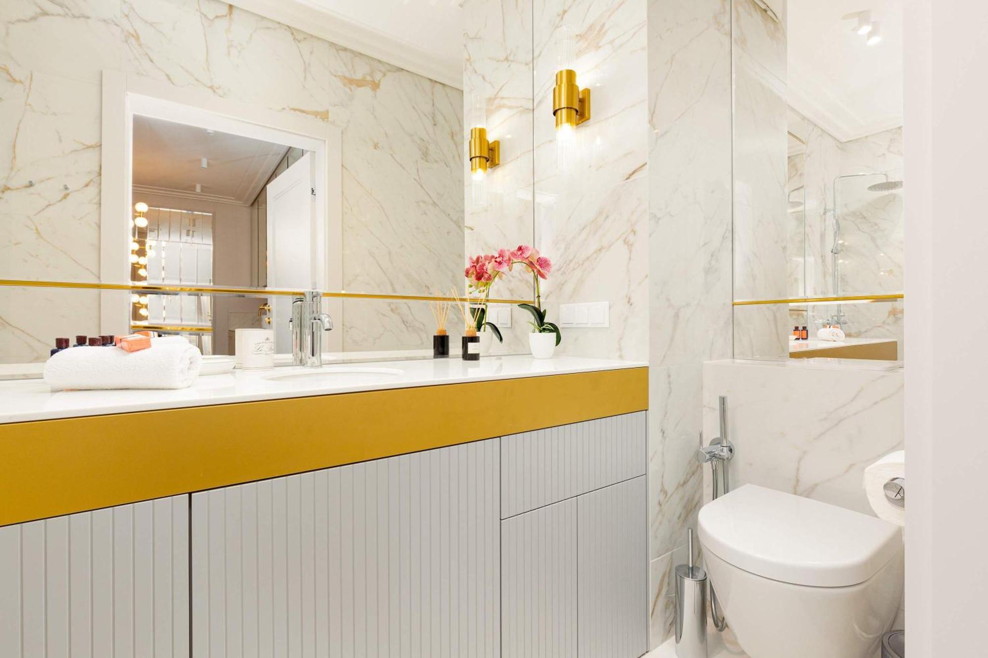 Lux Center Mennica By Renters Prestige Apartment *