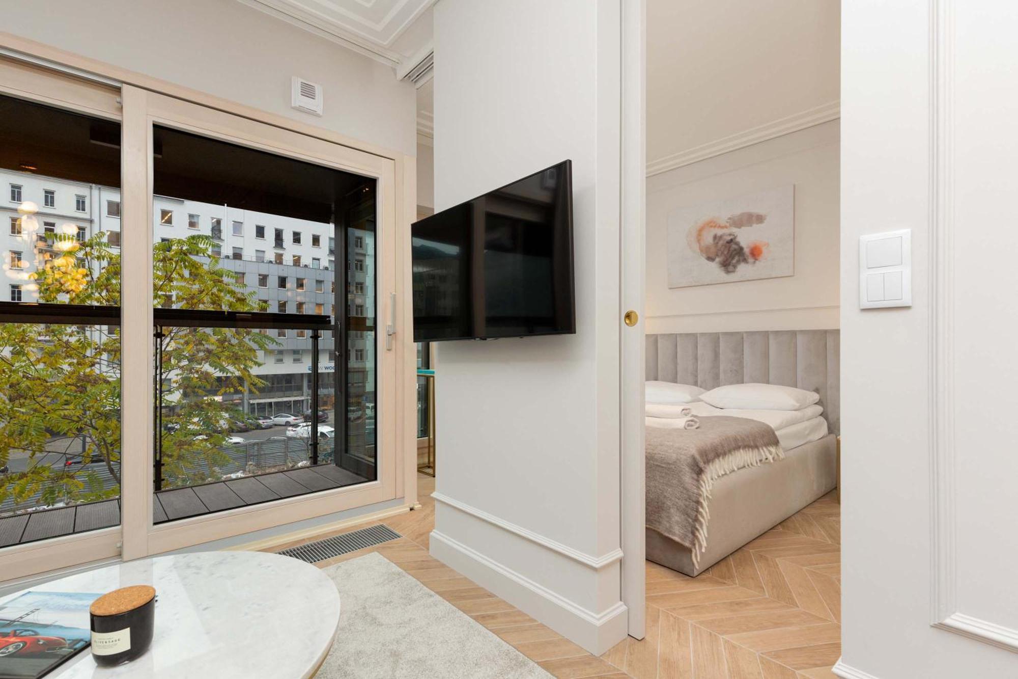 Lux Center Mennica By Renters Prestige Apartment